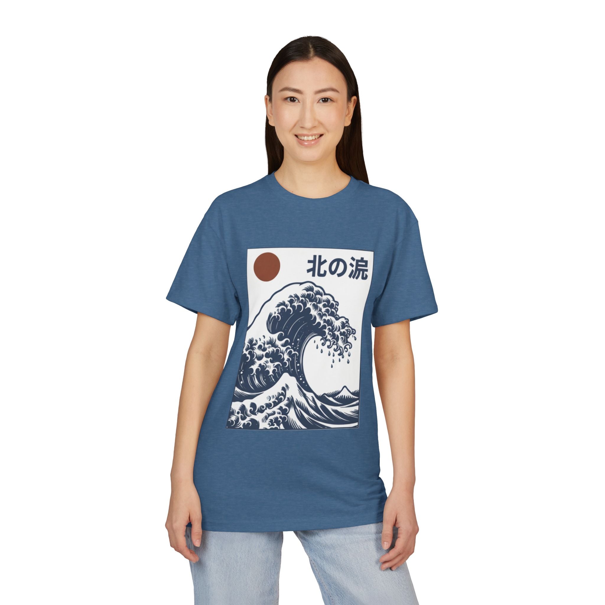 Wave Graphic T‑Shirt — '北の浪' Japanese Great Wave Design