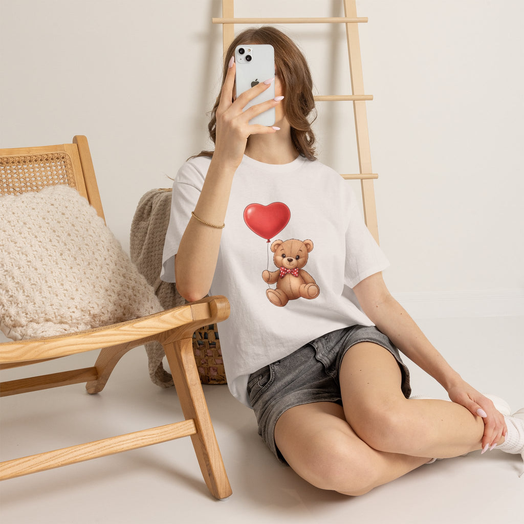 T-Shirt — Cute Teddy Bear Holding Heart Balloon Valentine Shirt
